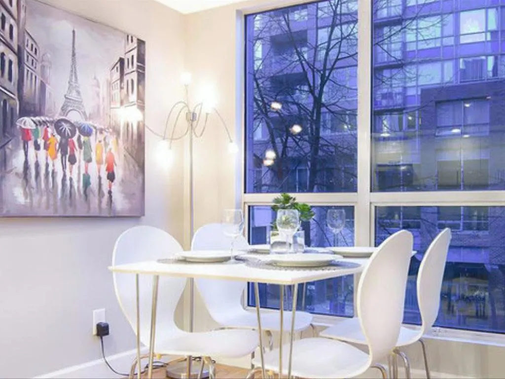 Apartment King Suites Downtown Vancouver Canada