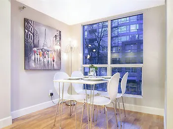 Apartment King Suites Downtown Vancouver Canada